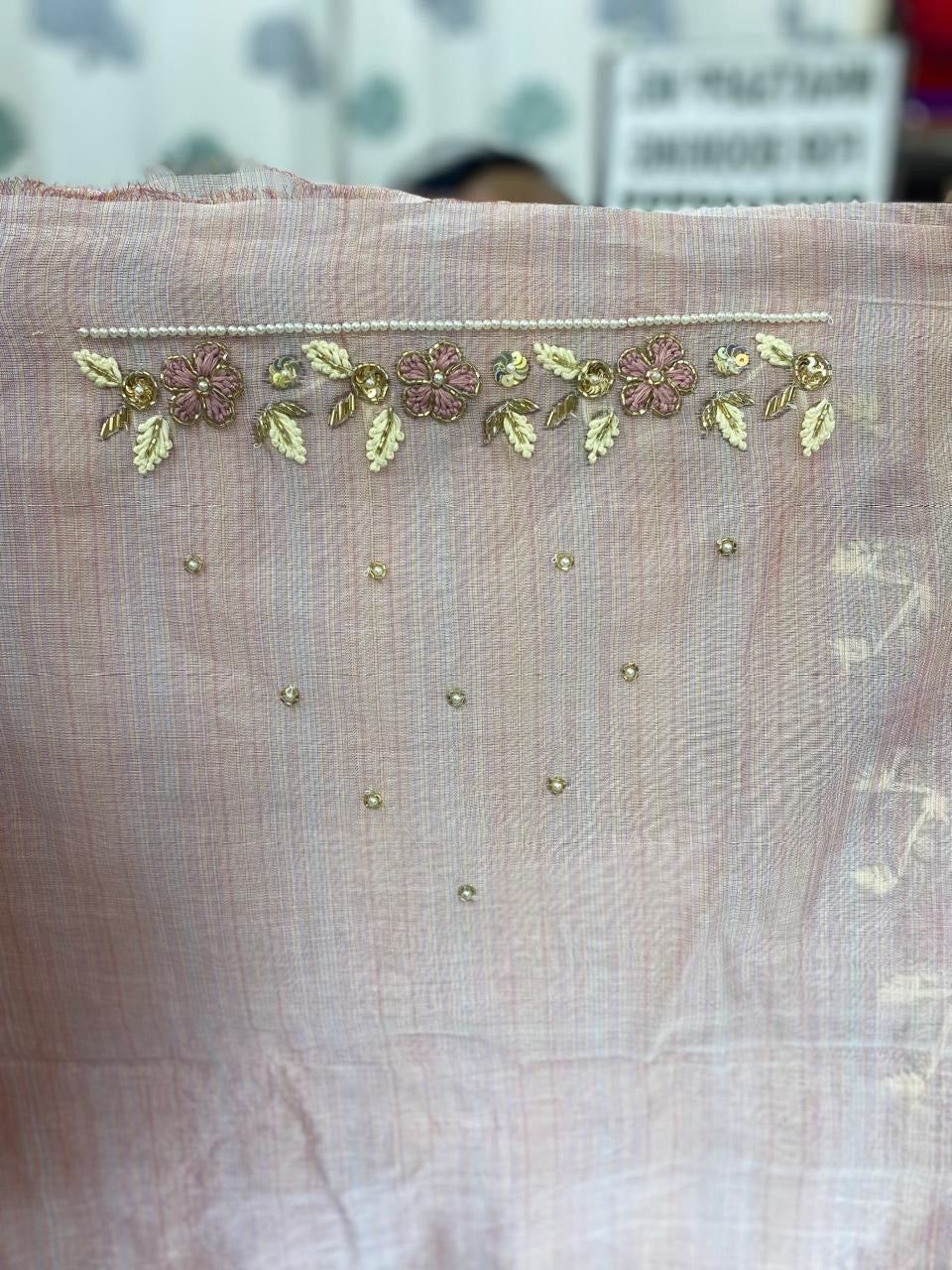 "Royal Khatli: Maheshwari sico handwoven suit