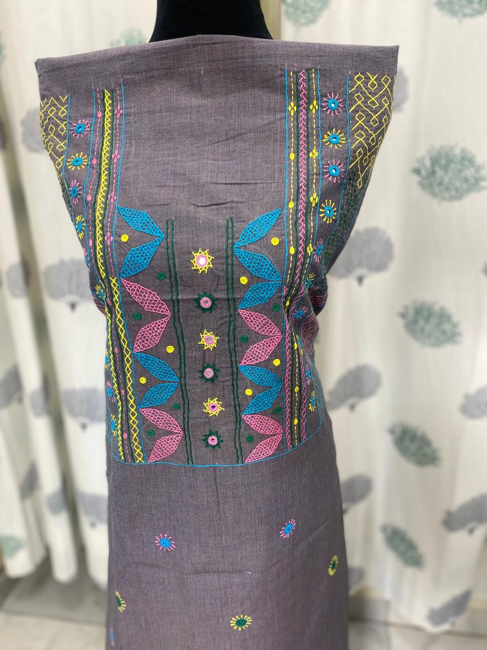 Elegant mangalgiri cotton Handcrafted lambani embroidered kurti fabric