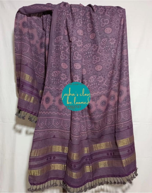 Hand spun bhujodi shawls